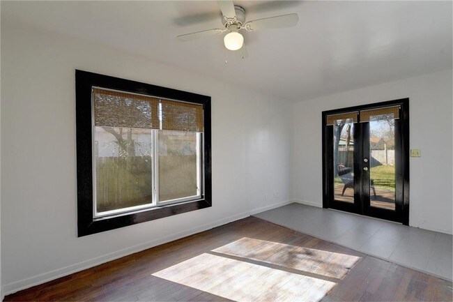 Building Photo - 1104 Tillery St
