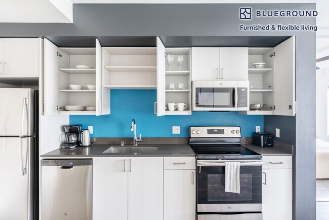 Building Photo - 15301 NE Turing St