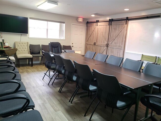 Building Photo - 26519 I-45