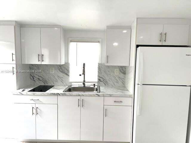 Building Photo - 4350 S University Dr