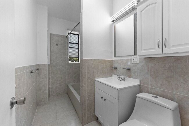 Building Photo - 275 Harrison Ave