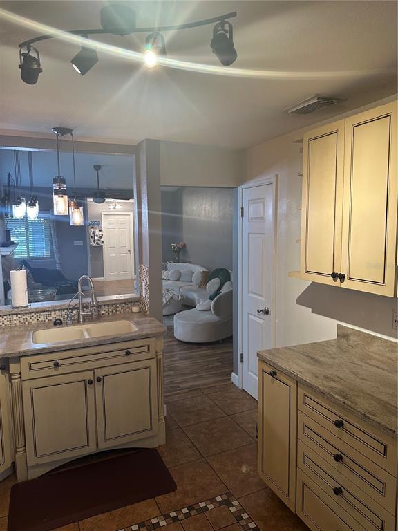 Building Photo - 7252 Harbor Heights Cir