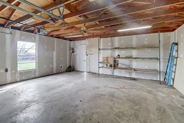 Building Photo - 324 Allenwood Dr