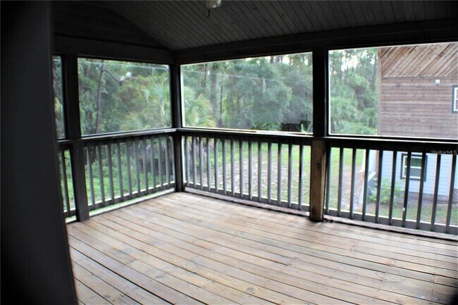 Building Photo - 17366 Metcalf Ave