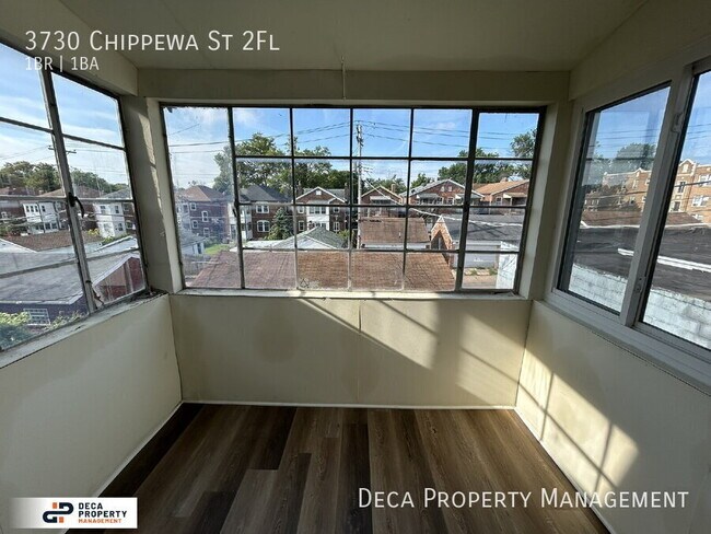 Building Photo - 3730 Chippewa St