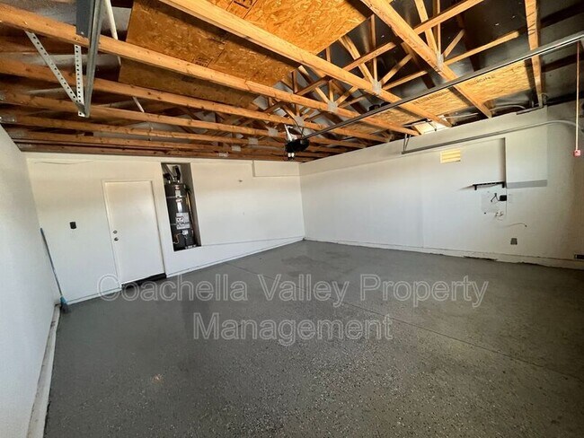 Building Photo - 64250 Silver Star Ave