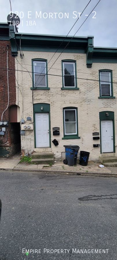 Primary Photo - 920 E Morton St