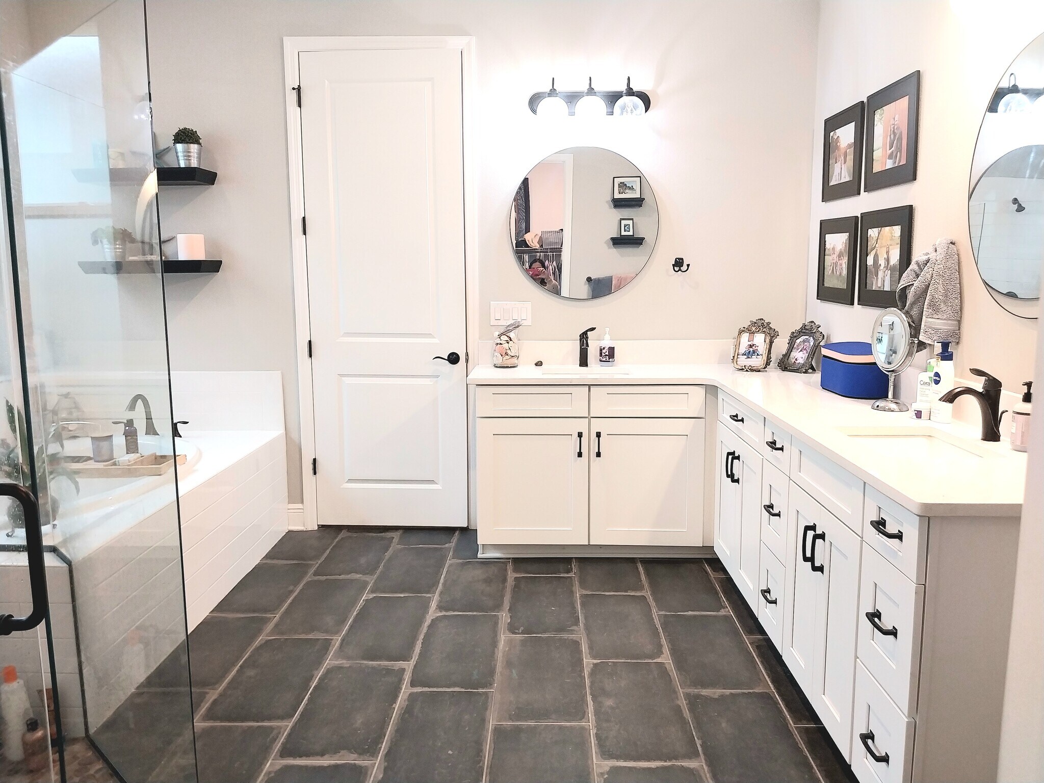 Building Photo - 5531 Native Henna Ct