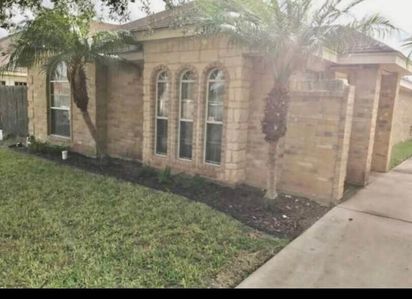 Primary Photo - 3603 S Embassy Ave