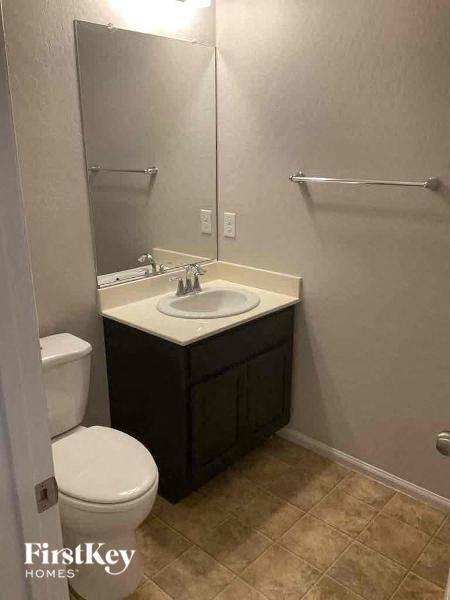 Building Photo - 6431 Kellyville Dr