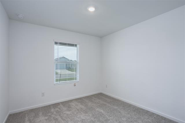 Building Photo - 727 Ginkgo Wy