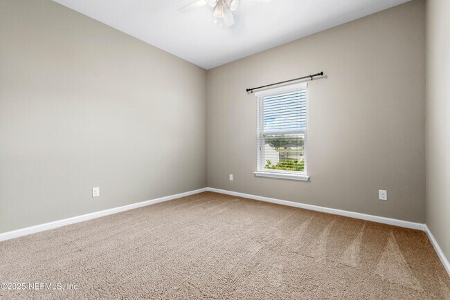 Building Photo - 85461 Amaryllis Ct