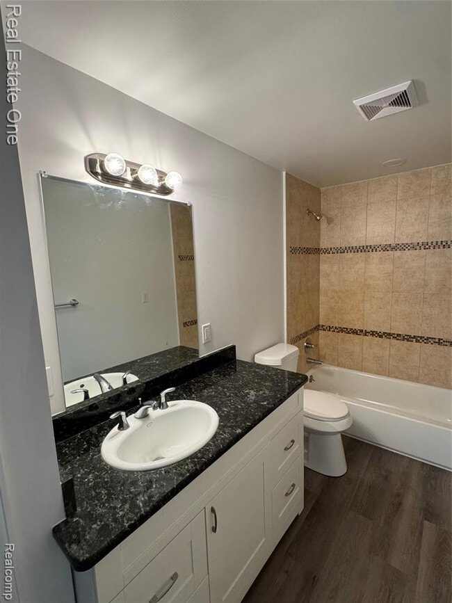 Building Photo - 7889 Chilson Rd