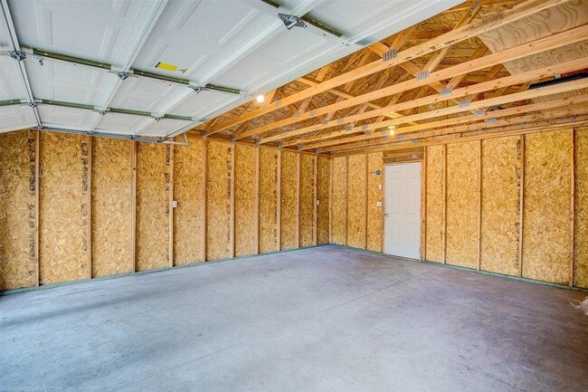 Building Photo - Stunning 3 Bed, 1 Bath Home on South Hill!