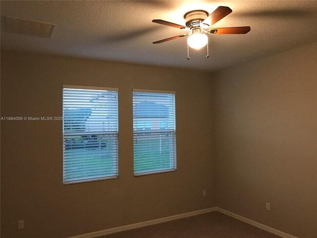 Building Photo - 2121 Preston Ln