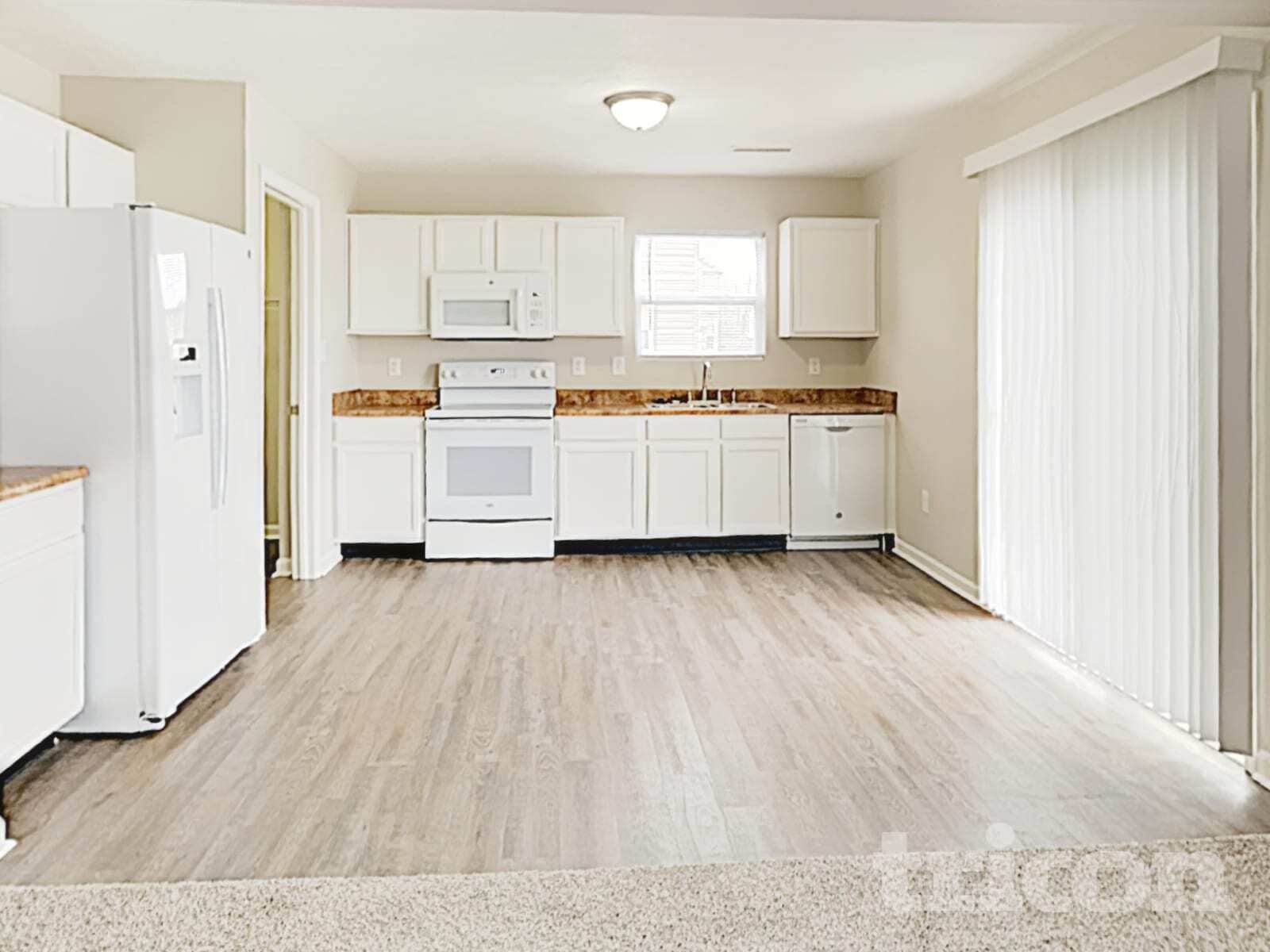 Building Photo - 3203 Brandenburg Dr