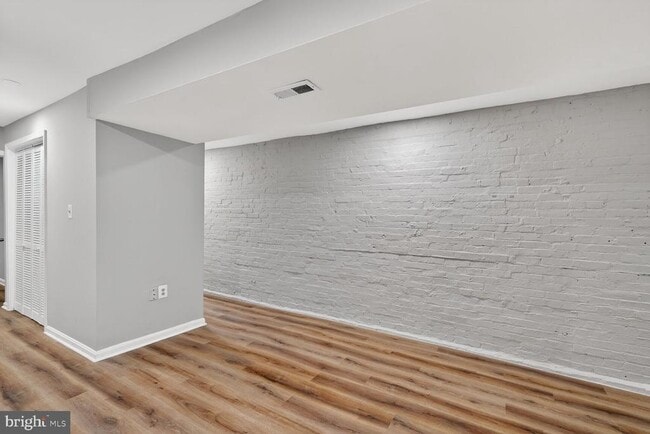 Building Photo - 3629 11th St NW