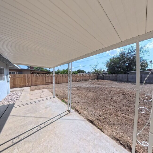 Building Photo - 4084 St George Pl