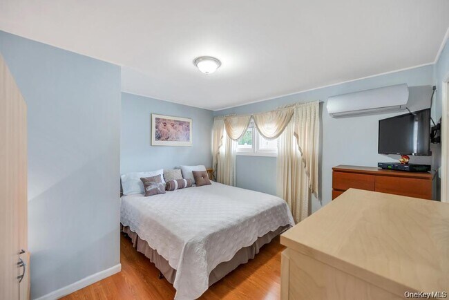 Building Photo - 46 Hardy Ln