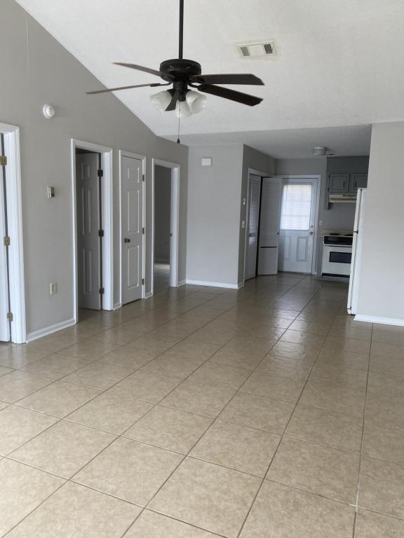 Building Photo - 140 Lanier Dr