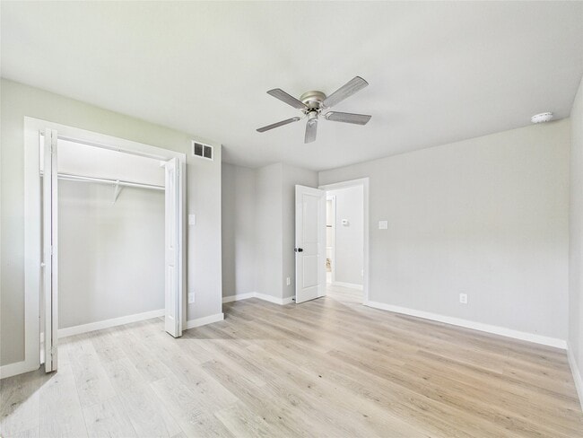 Building Photo - 135 Highland Terrace Dr
