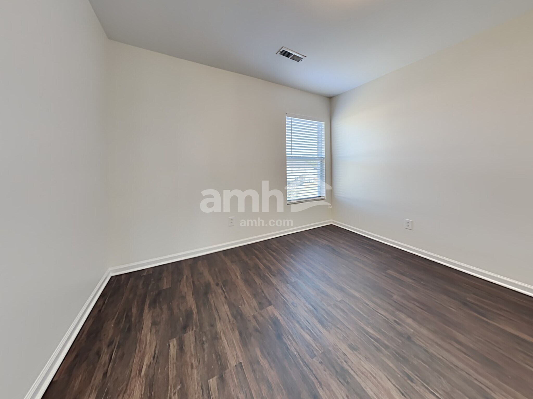 Building Photo - 136 Marinella Dr