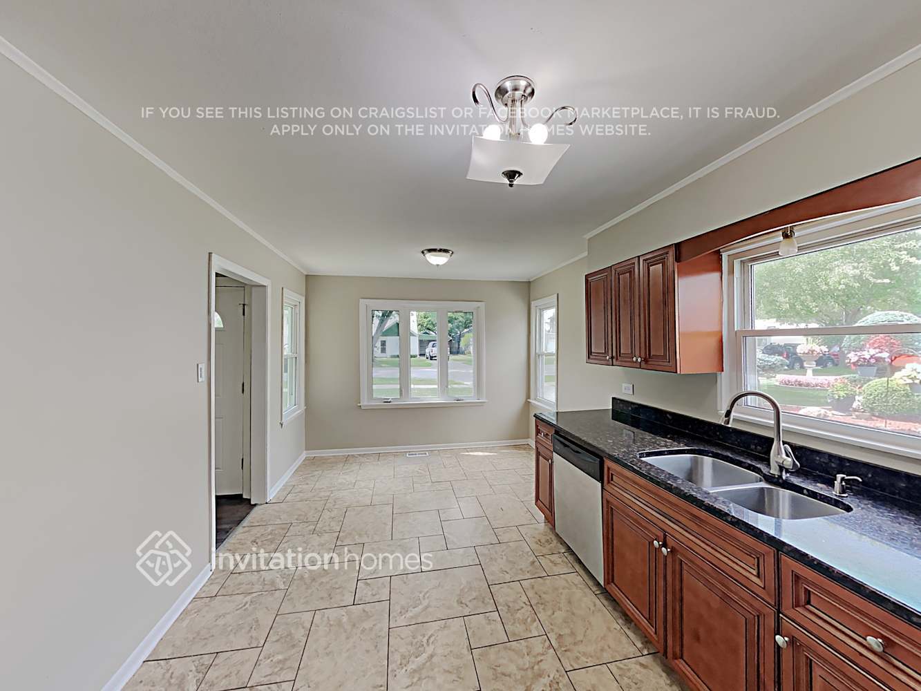 Building Photo - 9243 S 49th Ct