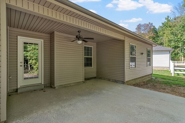 Building Photo - 1252 Magnum Dr