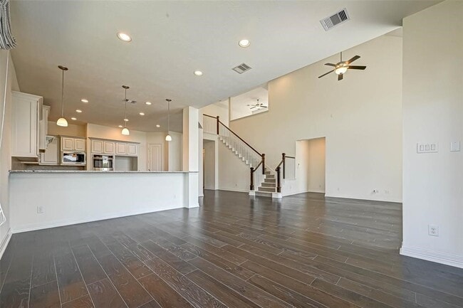 Building Photo - 28214 Evergreen Cove Ln