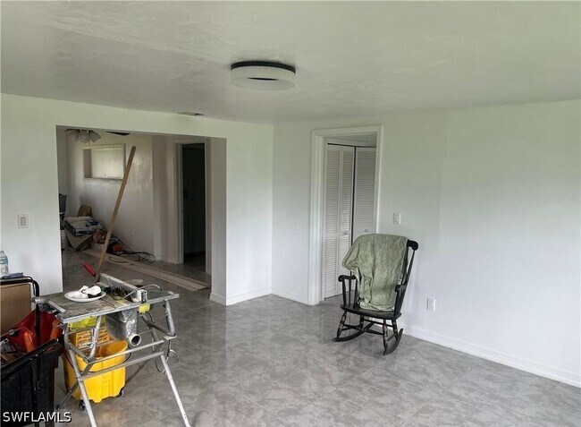 Building Photo - 160 Brooks Rd