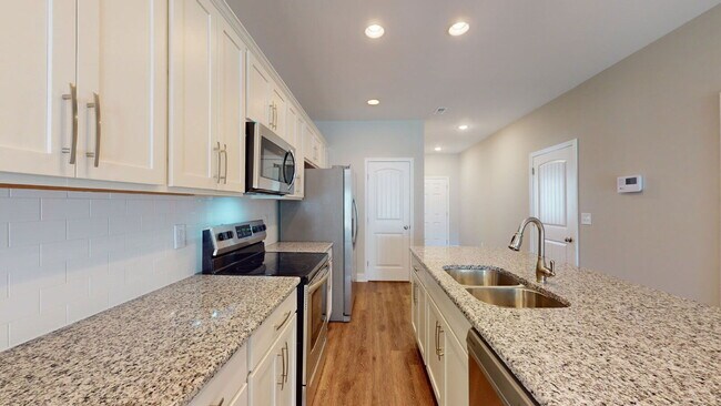 Building Photo - 2646 Virginia Mae Ln