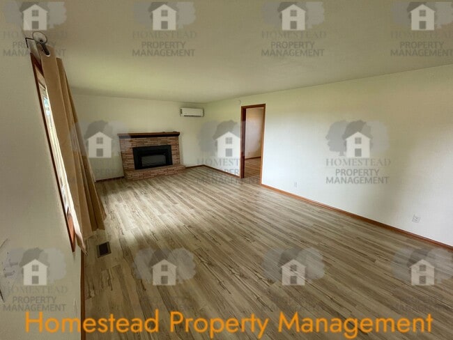 Building Photo - Welcome To The Quiet Farm life!