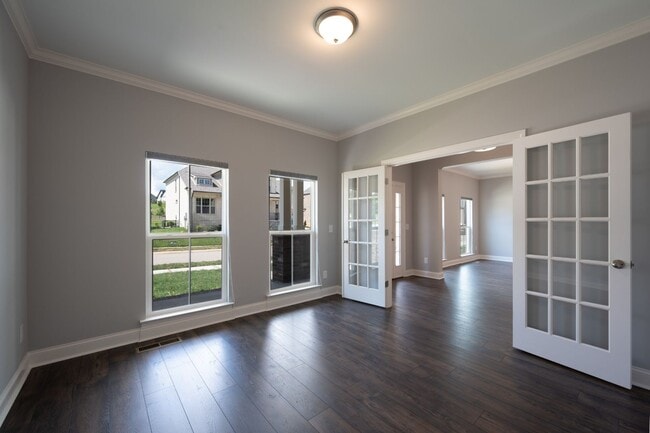 Building Photo - **LIKE NEW, EXECUTIVE HOME IN SOUGHT-AFTER LADD PARK NEIGHBORHOOD, FRANKLIN, TN**