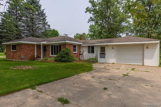 Building Photo - 2754 Candlewick Dr