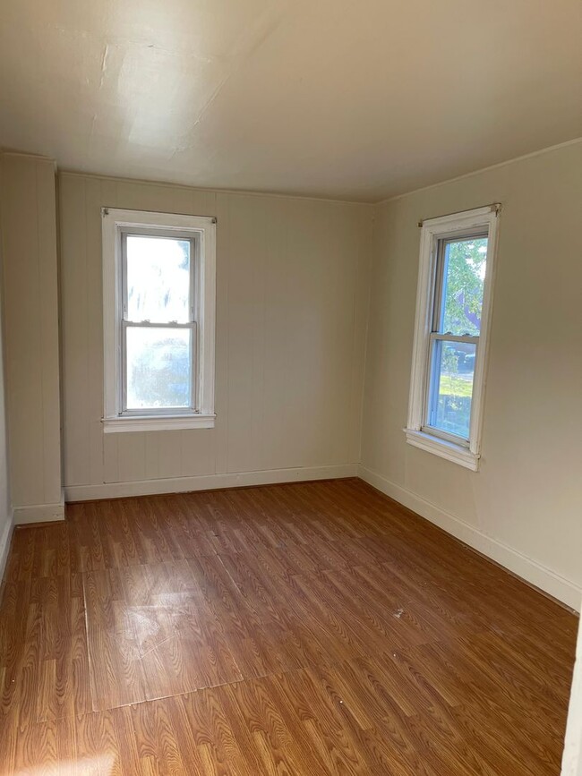 Building Photo - Three bedroom home in Beautiful Carlisle area