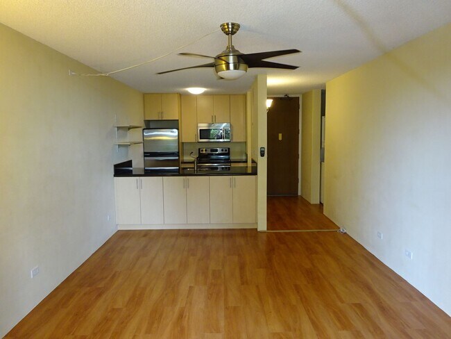 Building Photo - 98-500-500 Koauka Loop