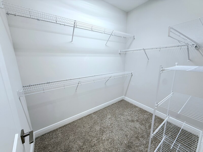 Building Photo - 7917 Dobre Wy