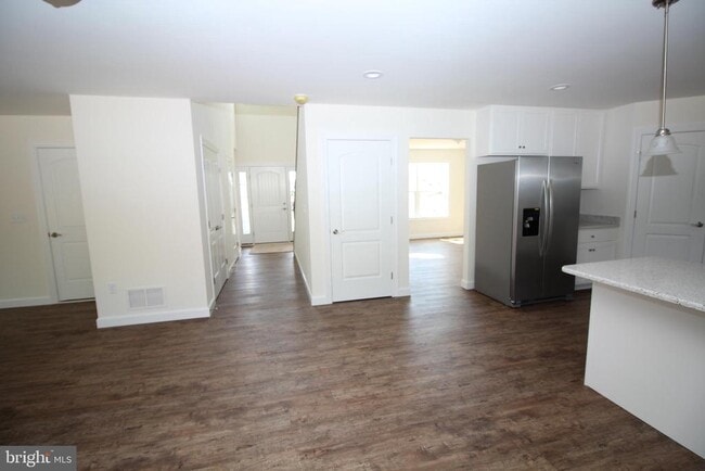 Building Photo - 83 Cherry Blossom Ct