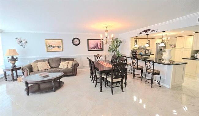 Building Photo - 4020 Galt Ocean Dr