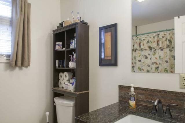 Building Photo - 700 Jamesville Ave