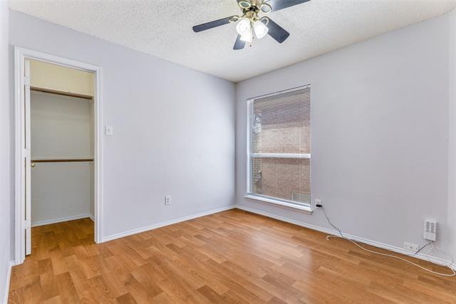 Building Photo - 5020 Glenscape Trail