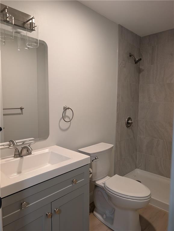 Building Photo - 420 Woodward Rd