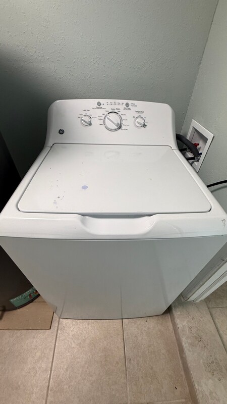 Building Photo - 6620 Grace Sweat Rd