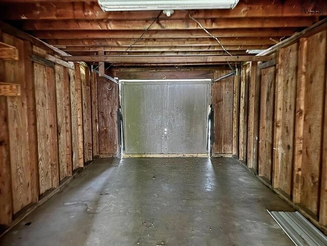 Building Photo - 4111 McGaha Ave