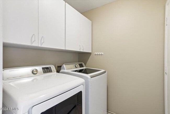 Building Photo - 6349 N 78th St