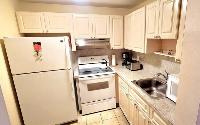 Building Photo - 2901 NW 47th Terrace