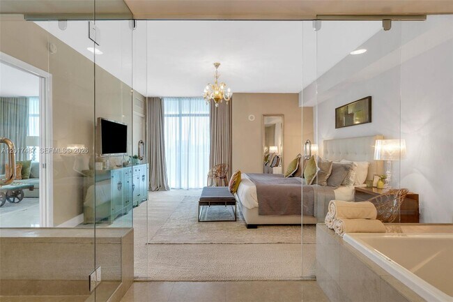 Building Photo - 3737 Collins Ave