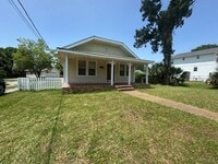 Building Photo - Downtown - Pensacola - 3 bedroom, 2 bathroom