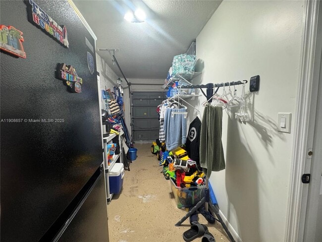 Building Photo - 5226 Brian Blvd