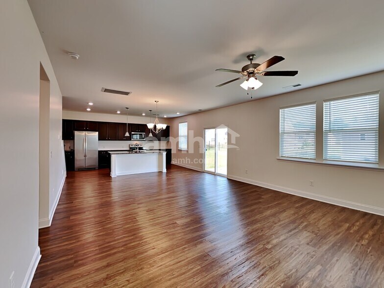Building Photo - 4905 Durant Ct